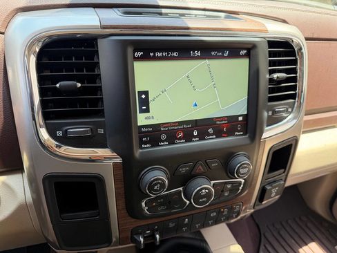 Used 2018 RAM 3500 Laramie RWD image 24