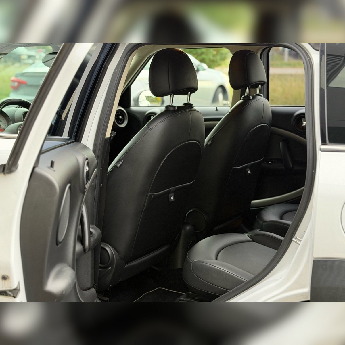 Used 2012 MINI Cooper Countryman FWD image 7