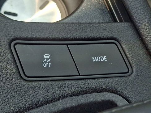 Certified 2023 Cadillac XT6 Premium Luxury w/ Platinum Package image 22