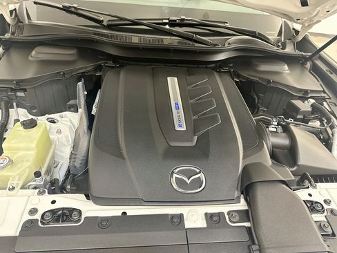 Used 2024 MAZDA CX-90 Plug-In Hybrid w/ Preferred AWD/4WD image 37