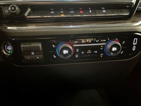 Used 2023 Chevrolet Silverado 1500 LT image 25