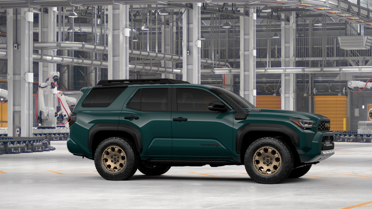 New 2026 Toyota 4Runner Trailhunter AWD/4WD image 36