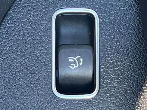 Certified 2023 Mercedes-Benz GLS 450 4MATIC image 49