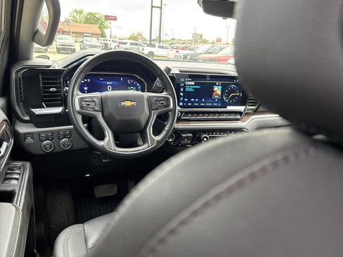 Used 2025 Chevrolet Silverado 2500 LT w/ Z71 Chrome Sport Edition AWD/4WD image 20