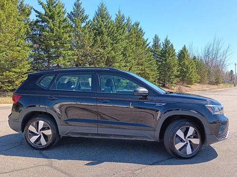 Used 2024 Volkswagen Taos S AWD/4WD image 21