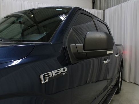 Used 2015 Ford F150 XLT w/ Equipment Group 302A Luxury AWD/4WD image 32