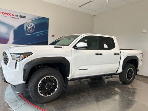 New 2025 Toyota Tacoma TRD Off-Road image 3
