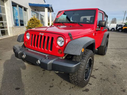Used 2012 Jeep Wrangler Sport image 4