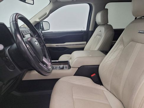 Used 2019 Ford Expedition Platinum AWD/4WD image 17