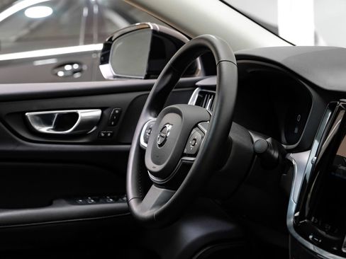 Used 2024 Volvo S60 B5 Core image 18