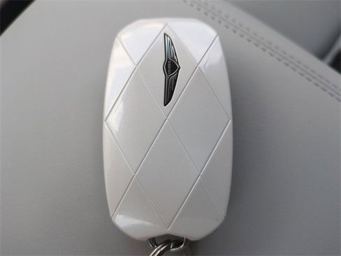 New 2026 Genesis GV70 2.5T Advanced image 28