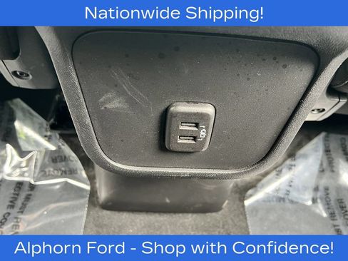 Used 2024 GMC Terrain SLE AWD/4WD image 29