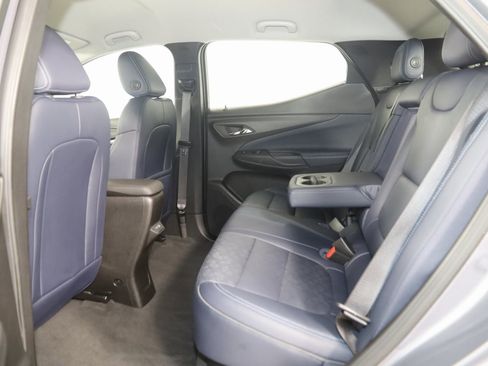 Used 2023 Chevrolet Bolt EUV Premier image 44