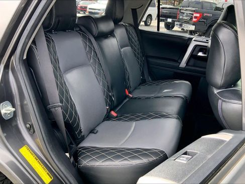 Used 2020 Toyota 4Runner SR5 image 17