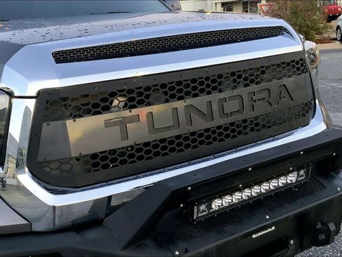 Used 2016 Toyota Tundra Limited image 29