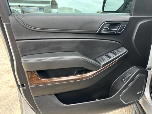 Used 2020 Chevrolet Tahoe LT image 11