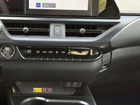 New 2026 Lexus UX 300h AWD image 15