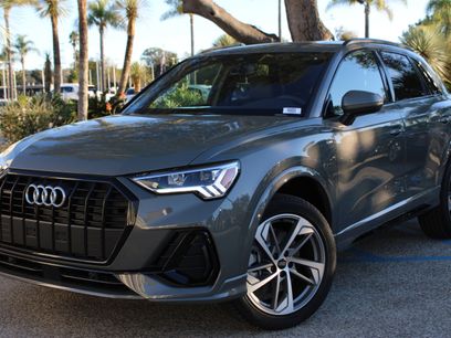 New 2025 Audi Q3 2.0T Premium