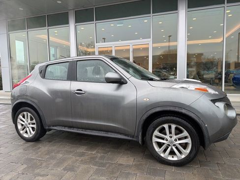 Used 2011 Nissan Juke S image 5