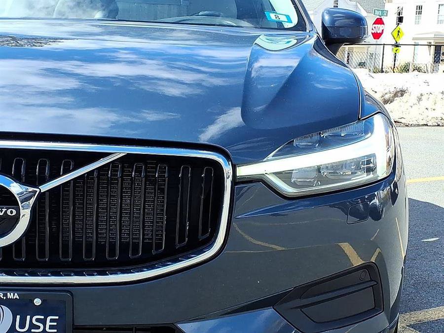Used 2018 Volvo XC60 T6 Momentum w/ Convenience Package AWD/4WD image 2