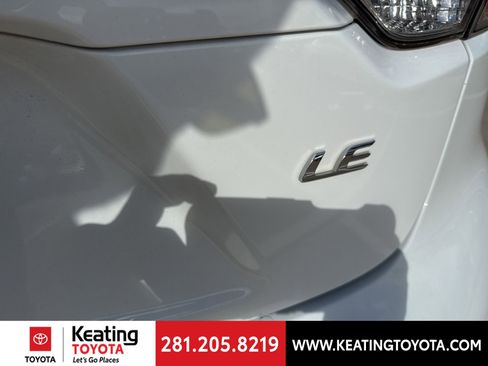 Used 2023 Toyota Corolla LE image 10