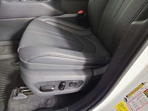 New 2026 Lexus TX 500h AWD image 30