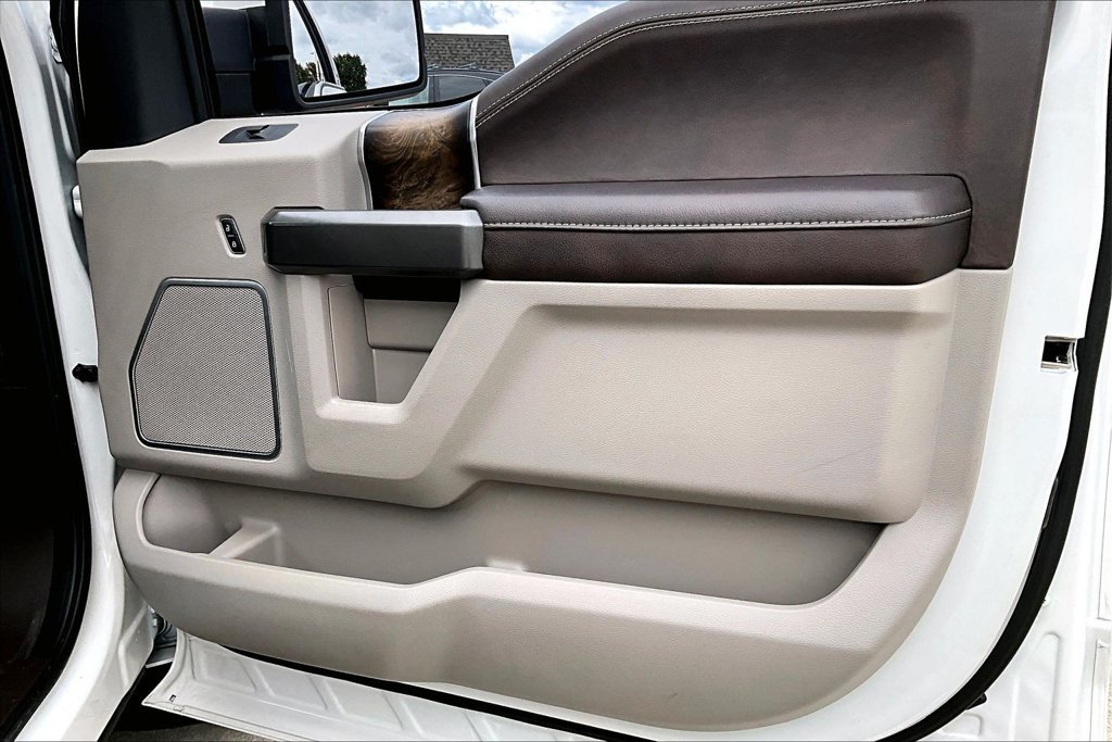 Used 2019 Ford F150 Limited w/ Trailer Tow Package AWD/4WD image 24