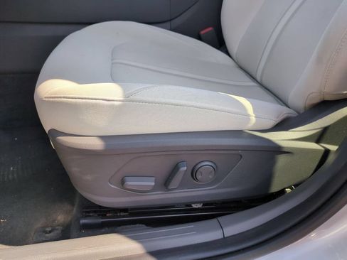Used 2025 Hyundai Sonata SEL FWD image 14