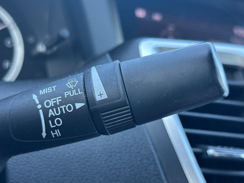 Used 2017 Honda Accord Touring image 36