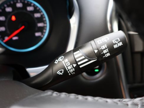 Certified 2021 Chevrolet Traverse LT w/ LPO, Floor Liner Package image 17