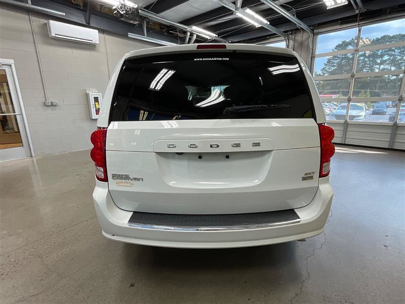 Used 2019 Dodge Grand Caravan SXT FWD image 4
