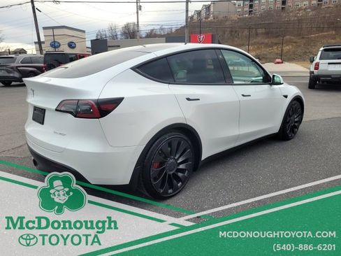 Used 2022 Tesla Model Y Performance image 6
