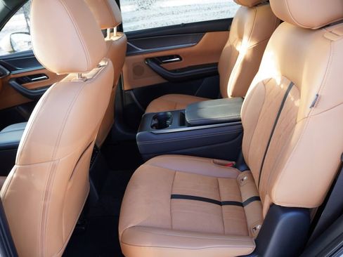 Used 2024 MAZDA CX-90 3.3 Turbo S w/ Premium Plus image 17