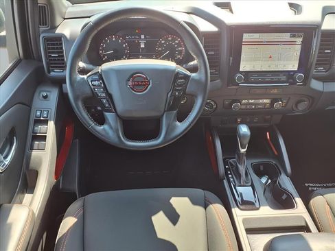Used 2023 Nissan Frontier PRO-4X w/ Technology Package image 5