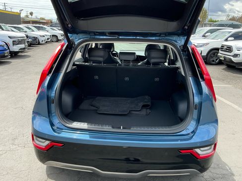 Used 2025 Kia Niro Wave FWD image 26