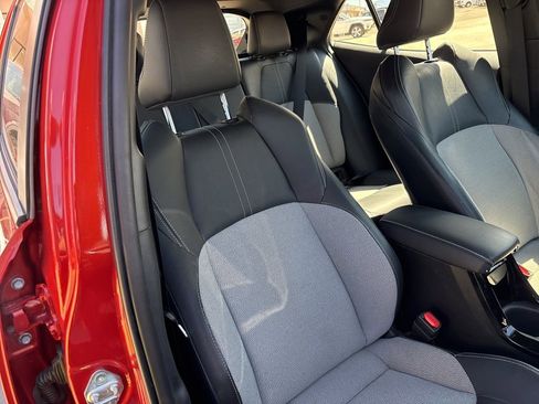 Used 2019 Toyota Corolla XSE image 25