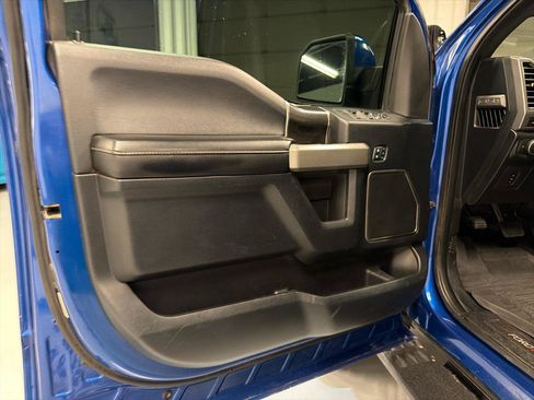 Used 2018 Ford F150 Raptor w/ Equipment Group 802A Luxury AWD/4WD image 17