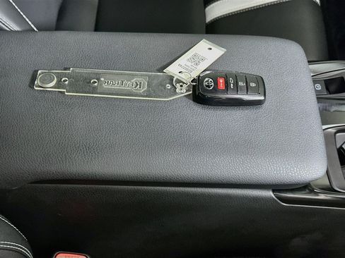 Certified 2026 Toyota Camry SE FWD image 33