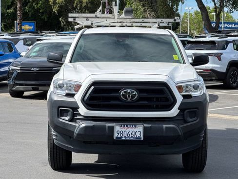 Used 2022 Toyota Tacoma SR RWD image 8