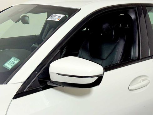 Certified 2022 BMW 330i xDrive 330i xDrive w/ Driving Assistance Package image 30