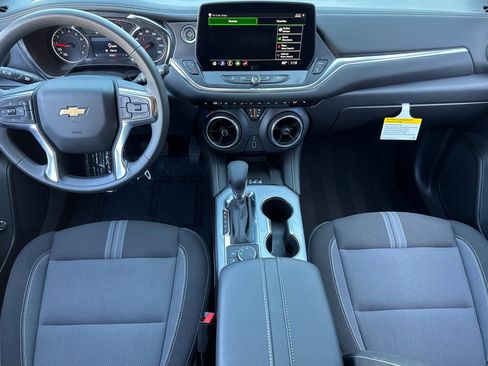 Used 2026 Chevrolet Blazer LT w/ Convenience Package image 16