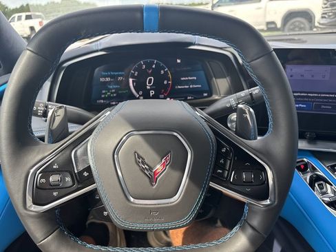 Used 2024 Chevrolet Corvette Stingray Premium Conv image 16
