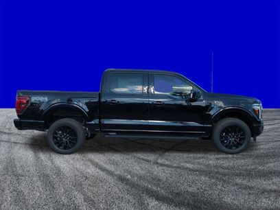 New 2025 Ford F150 Lariat w/ Equipment Group 501A Mid