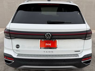 Certified 2025 Volkswagen Taos SEL