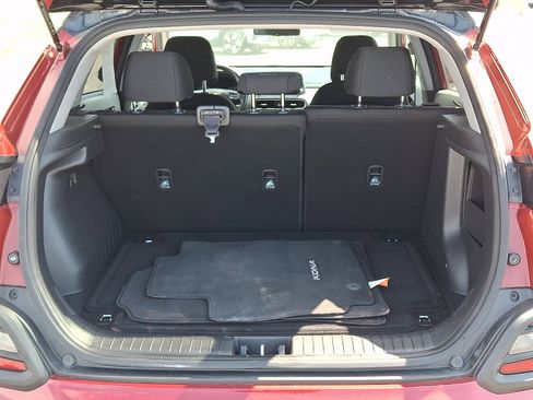 Used 2019 Hyundai Kona SEL AWD/4WD image 28
