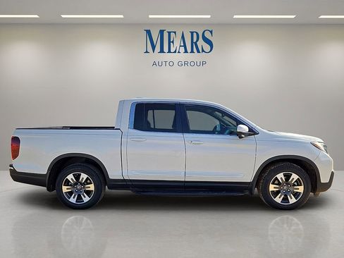 Used 2019 Honda Ridgeline RTL-T image 6