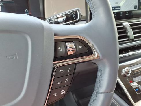 Used 2024 Lincoln Navigator L Black Label AWD/4WD image 20