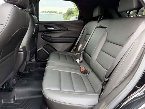 Certified 2023 Chevrolet TrailBlazer ACTIV w/ Convenience Package AWD/4WD image 11