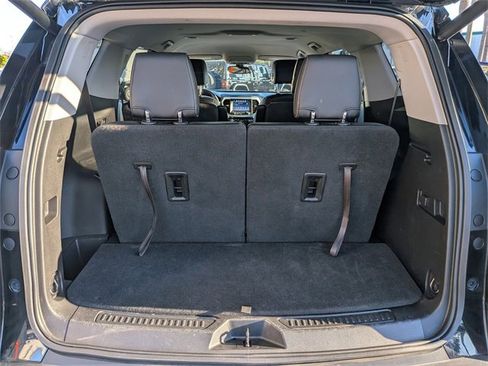 Used 2018 GMC Acadia SLT image 12