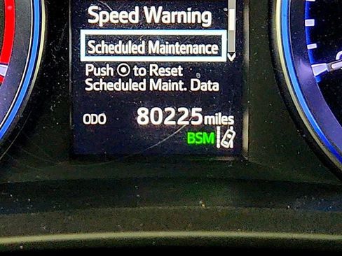 Used 2019 Toyota Highlander SE AWD/4WD image 14